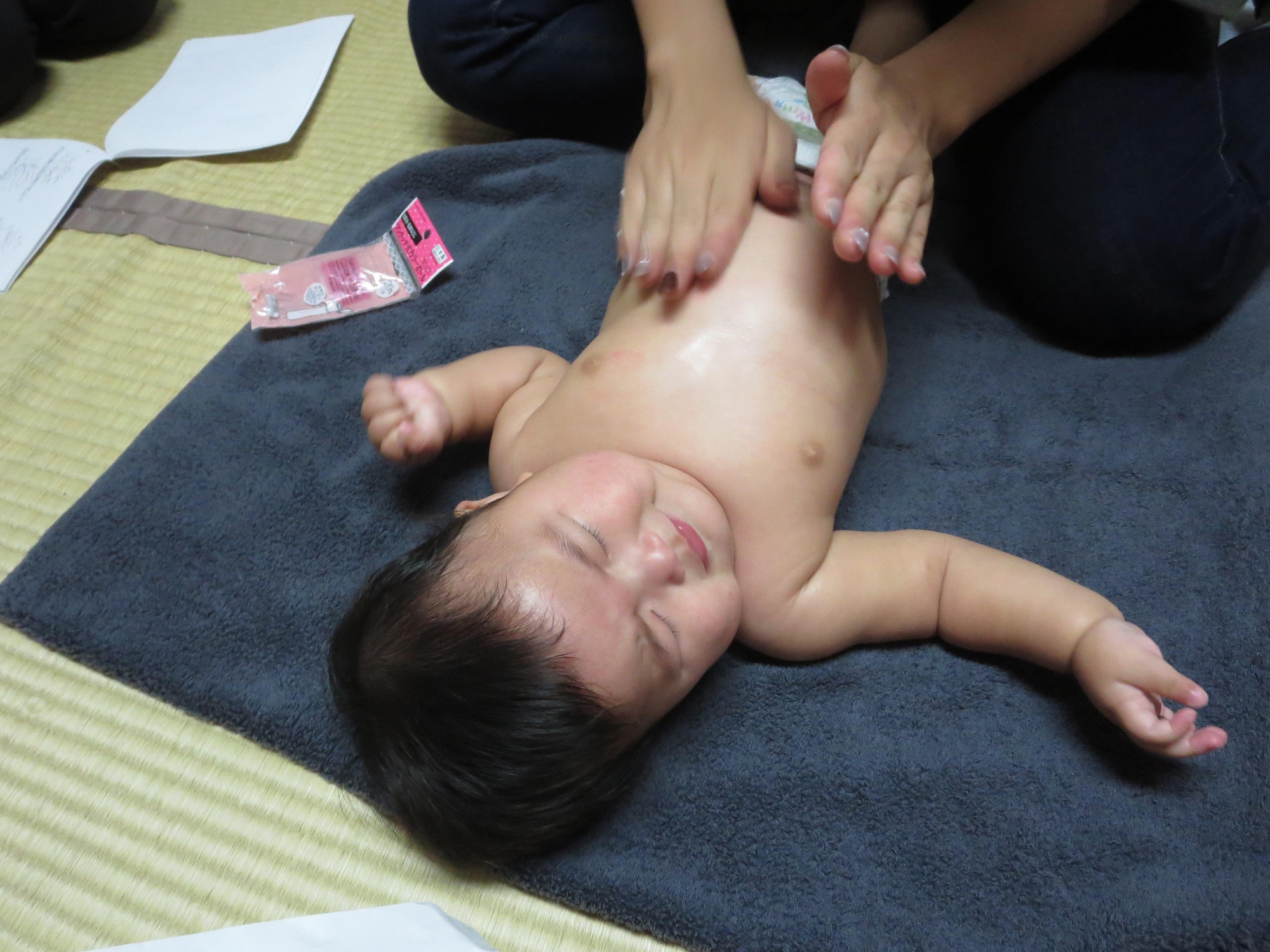 ベビーマッサージ10月